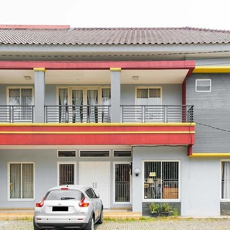 Reddoorz Near Siloam Karawaci 3 Ξενοδοχείο Τάνγκερανγκ Εξωτερικό φωτογραφία