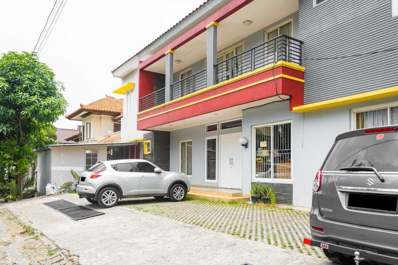 Reddoorz Near Siloam Karawaci 3 Ξενοδοχείο Τάνγκερανγκ Εξωτερικό φωτογραφία