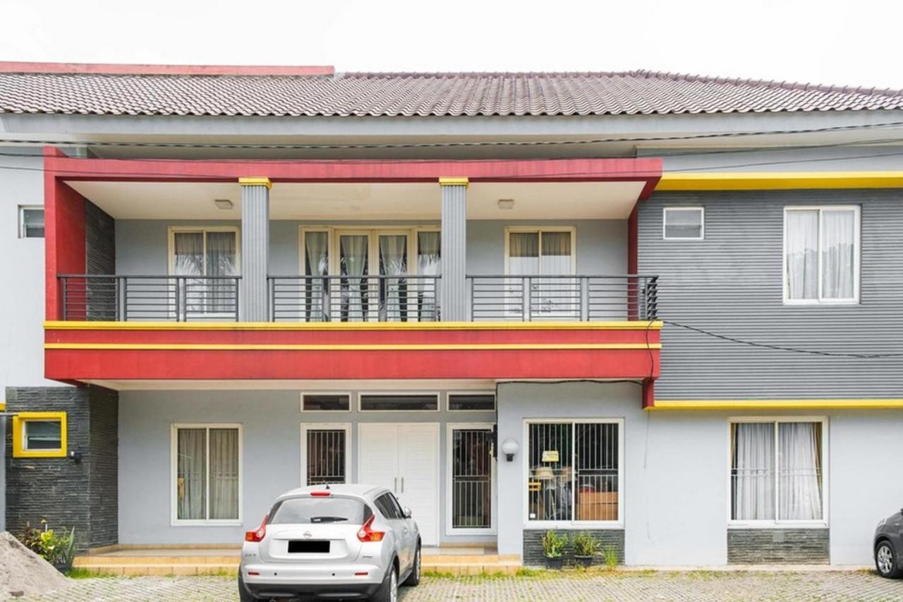 Reddoorz Near Siloam Karawaci 3 Ξενοδοχείο Τάνγκερανγκ Εξωτερικό φωτογραφία